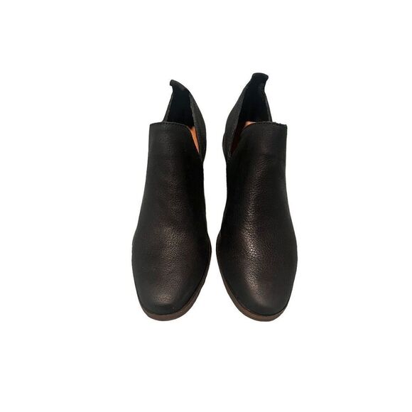 Lucky Brand Ankle Bootie Womens 6.5 M Leather Victorey Black Boot 2.5 Inch Heel - Picture 2 of 9